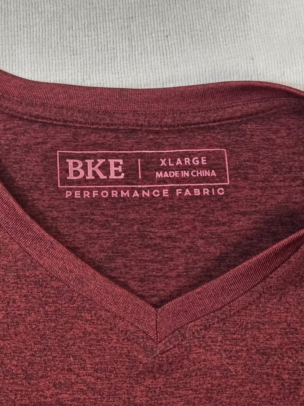 BKE Burgundy Heather V-Neck Performance T-Shirt XL